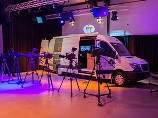 荷兰 Dutch Multicam 广播制作公司——环球360 TF3 数字调音台与全新荷兰户外广播设备一同开启新的转播之旅