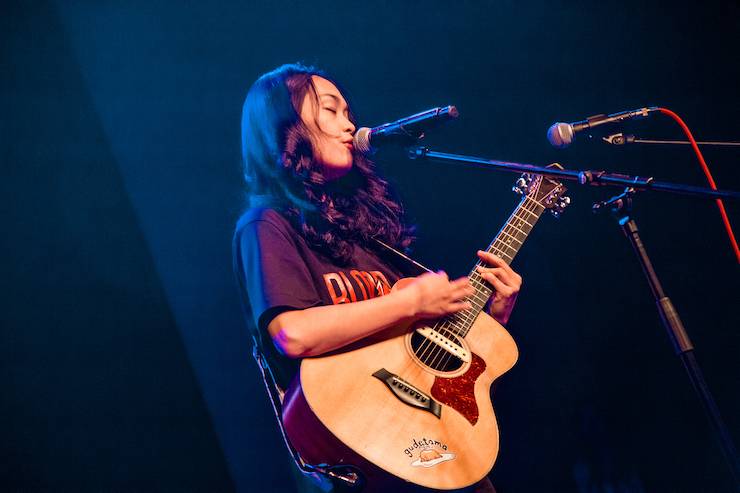 第四届“环球360吉他女声弹唱大赛”总冠军出炉<br />温格夺冠，董冬冬担任评委