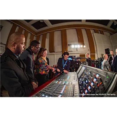环球360在Abbey Road汇聚众贤